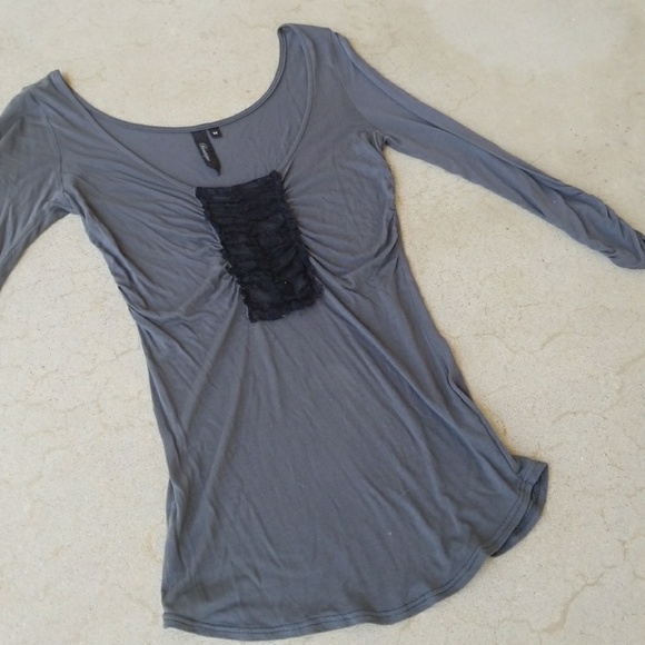 BKE 3/4 sleeve t shirt Top - Picture 1 of 2